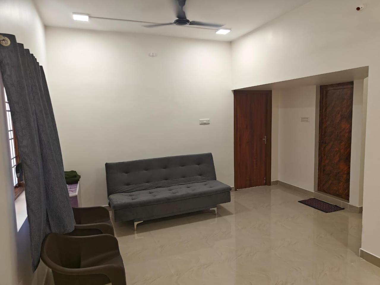 Thirunallar Heaven Homes Tirunallar Extérieur photo