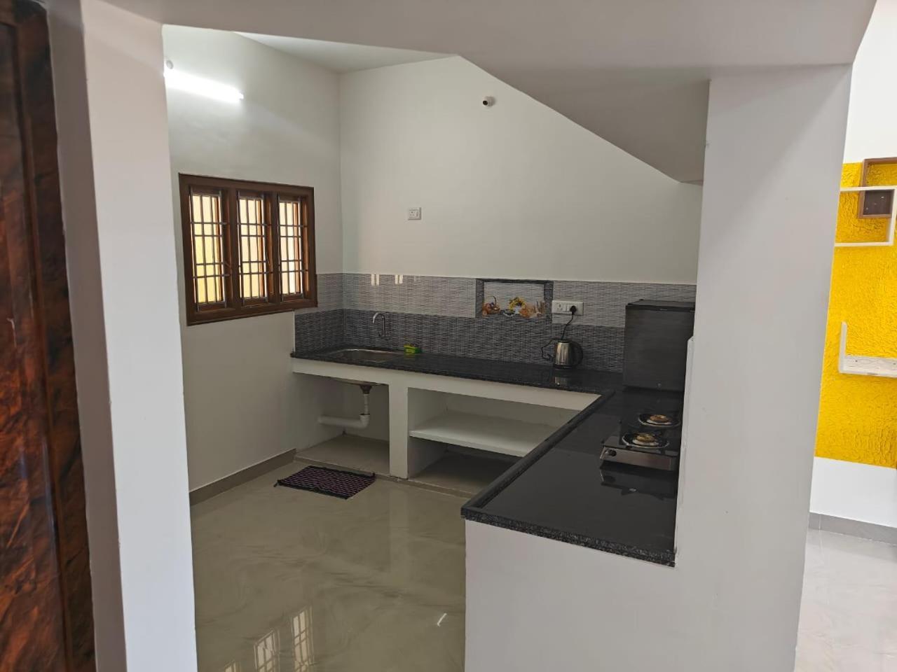 Thirunallar Heaven Homes Tirunallar Extérieur photo