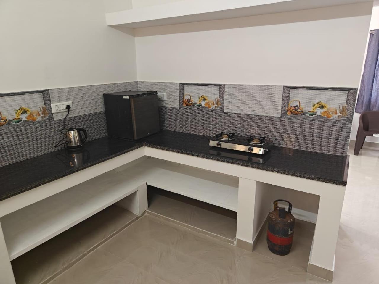 Thirunallar Heaven Homes Tirunallar Extérieur photo